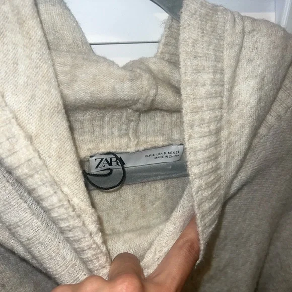 Zara cream sweater - Picture 2 of 3